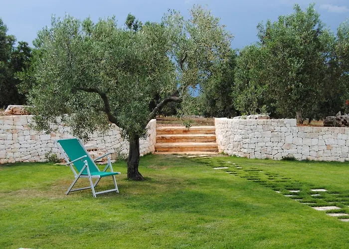 Trullo Amato With Exclusive Pool Вилла
